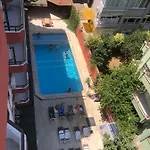 Luxor شقة *
